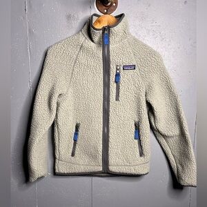 Patagonia Women’s Retro Pile Fleece Jacket. Size XXSmall in Gray